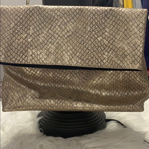 Urban Originals Metallic Flap Over Shoulder Bag - Picture 7 of 14